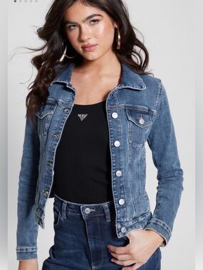 GUESS Eco Sexy Trucker Distressed Blue Denim Jacket with Gold Buttons Sz small